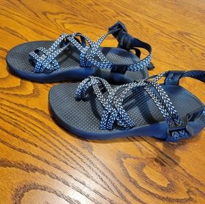 Chaco womens size 8